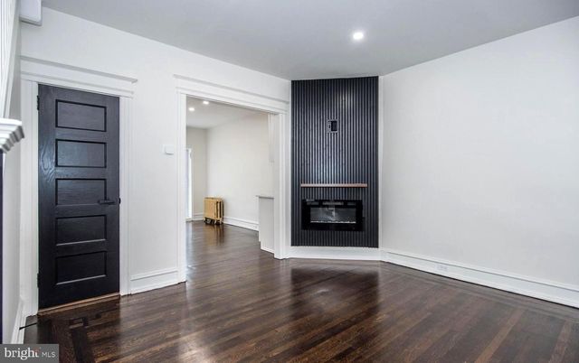 129 E TULPEHOCKEN ST, Philadelphia, PA 19144