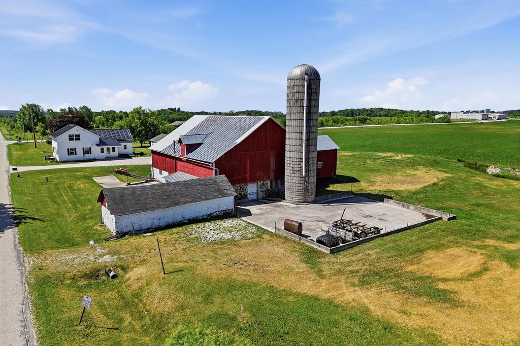 11020 Wilke Lake ROAD, Kiel, WI 53042