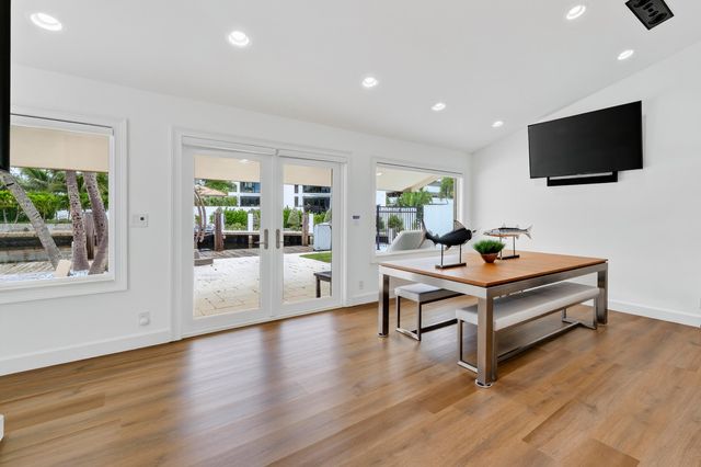 329 ISLE OF CAPRI Drive, Fort Lauderdale, FL 33301
