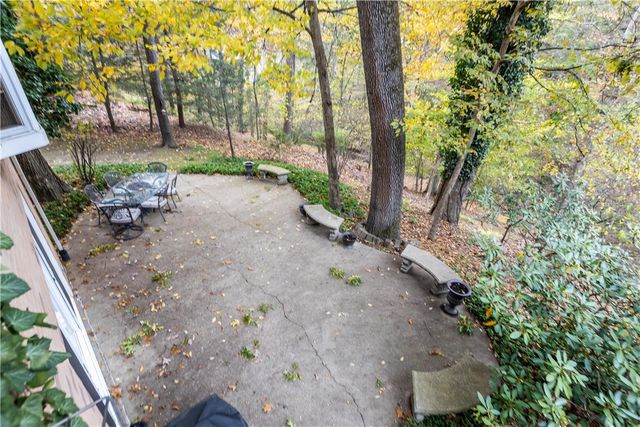 3001 Swansea Crescent W, Hampton, PA 15101