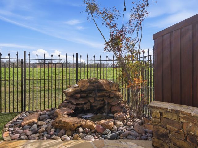 709 Snowshill Trail, Coppell, TX 75019