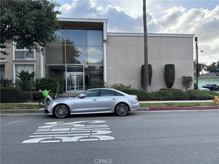 6601 Springpark 14, Los Angeles, CA 90056