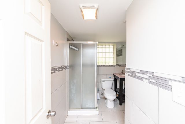 5344 W Eddy Street G, Chicago, IL 60641