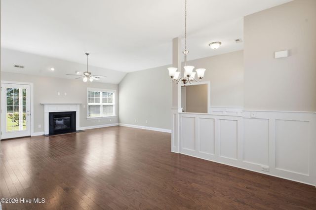 4965 Alamance Drive SE, Boiling Spring Lakes, NC 28461