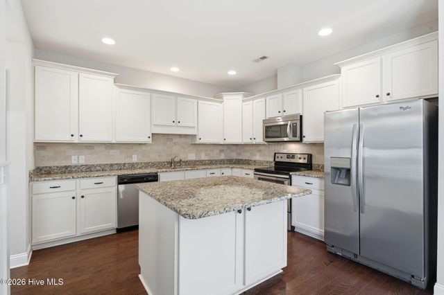 4965 Alamance Drive SE, Boiling Spring Lakes, NC 28461