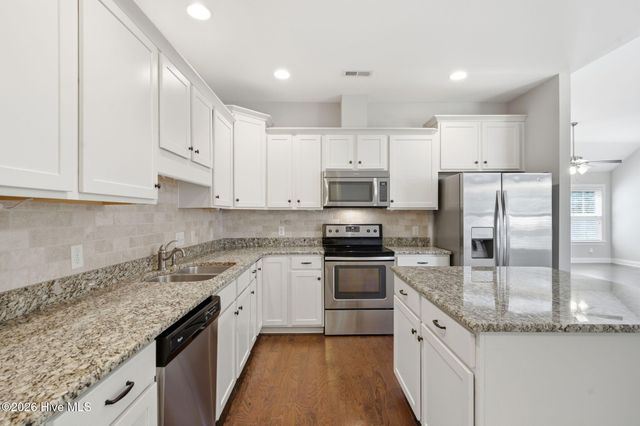 4965 Alamance Drive SE, Boiling Spring Lakes, NC 28461