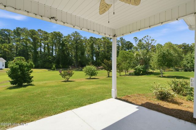 4965 Alamance Drive SE, Boiling Spring Lakes, NC 28461