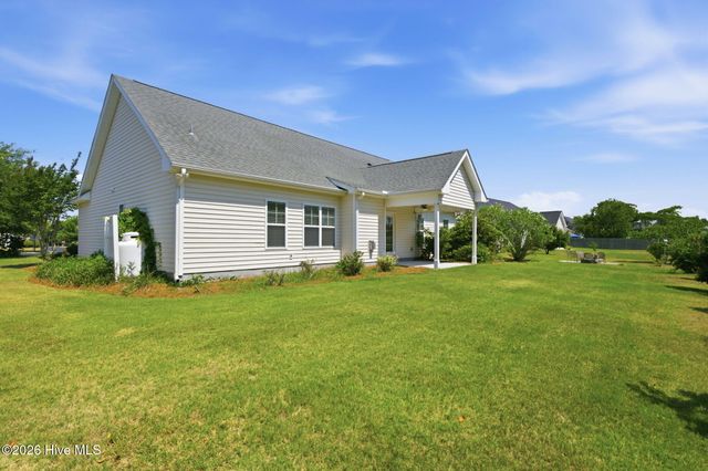 4965 Alamance Drive SE, Boiling Spring Lakes, NC 28461