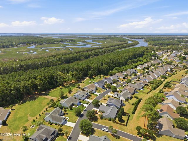 4965 Alamance Drive SE, Boiling Spring Lakes, NC 28461