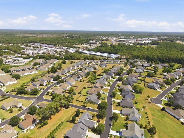 4965 Alamance Drive SE, Boiling Spring Lakes, NC 28461