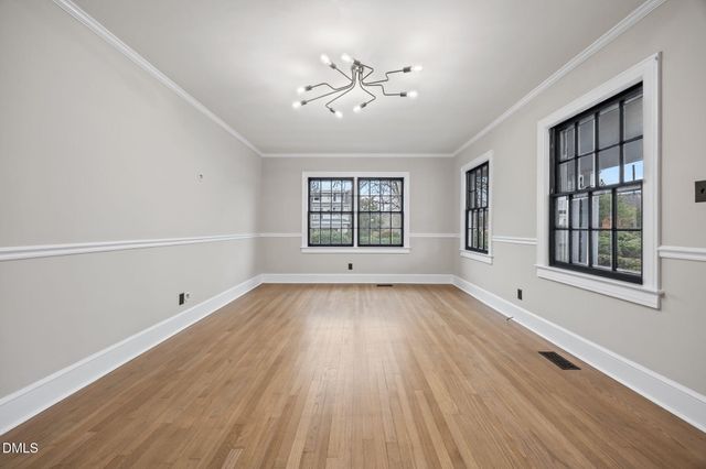 108 N Watauga Avenue, Dunn, NC 28334