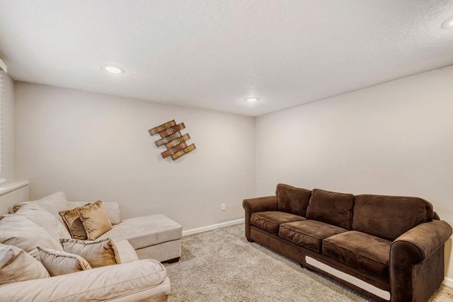 17073 Gage Avenue, Farmington, MN 55024