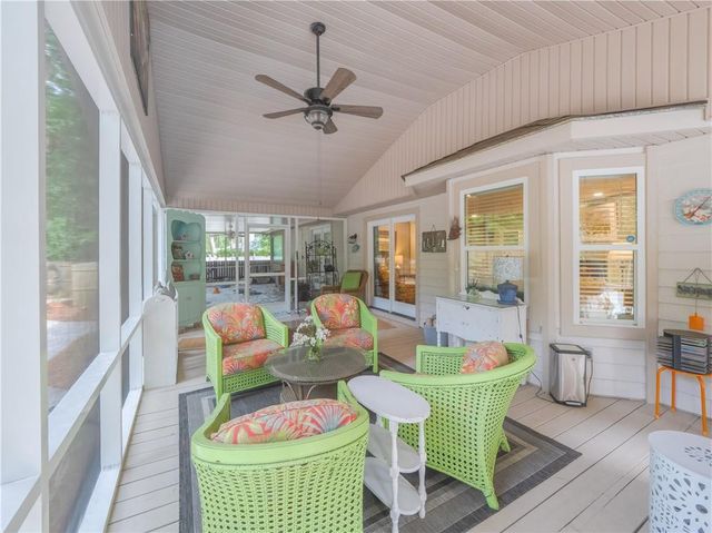 1170 W Shore Drive W, Brunswick, GA 31523