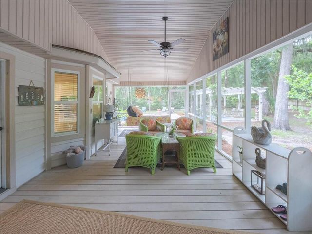 1170 W Shore Drive W, Brunswick, GA 31523