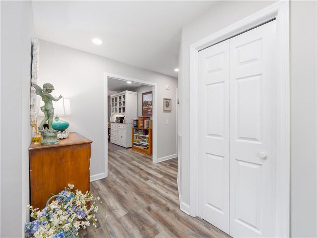1170 W Shore Drive W, Brunswick, GA 31523