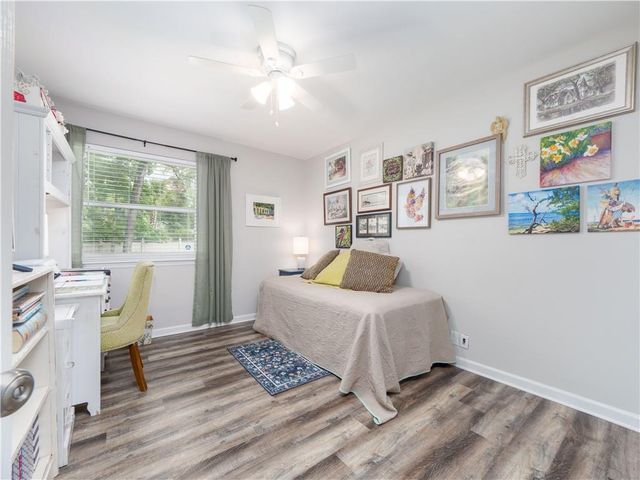 1170 W Shore Drive W, Brunswick, GA 31523
