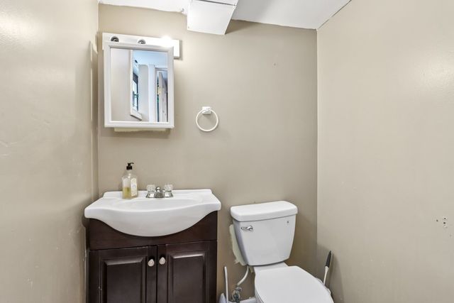 3644 W 82nd Street, Chicago, IL 60652
