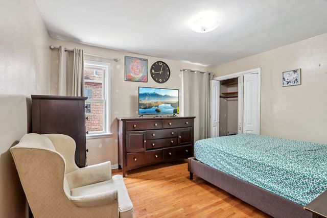 3644 W 82nd Street, Chicago, IL 60652