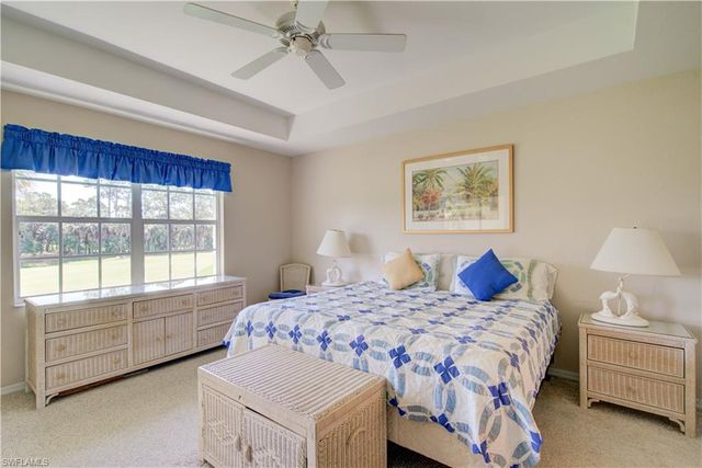 1970 Willow Bend CIR 204, Naples, FL 34109