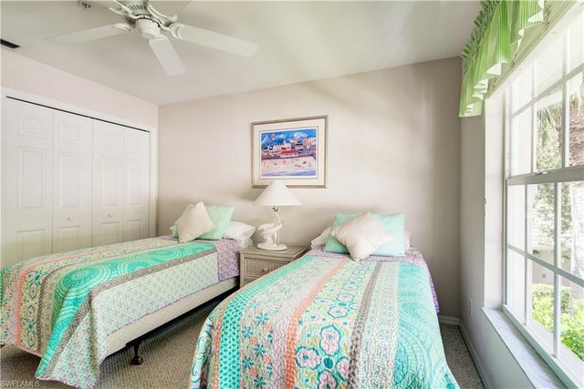 1970 Willow Bend CIR 204, Naples, FL 34109