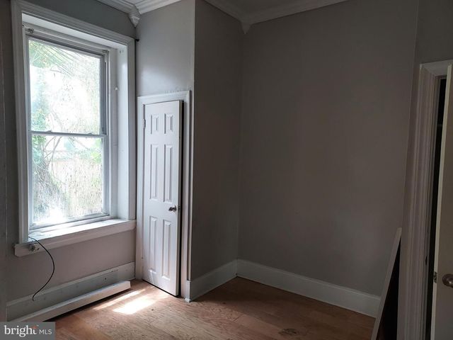 5302 WAYNE AVE, Philadelphia, PA 19144