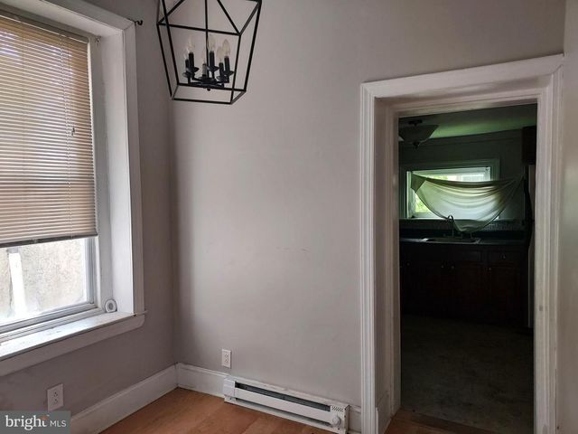 5302 WAYNE AVE, Philadelphia, PA 19144