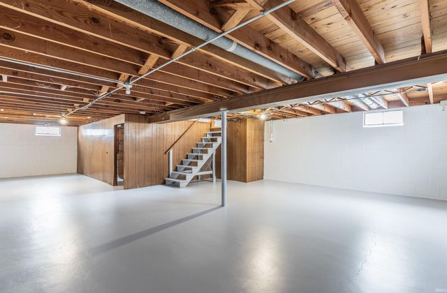 1321 Nelson Court, Evansville, IN 47714