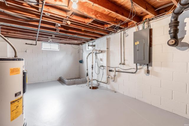 1321 Nelson Court, Evansville, IN 47714