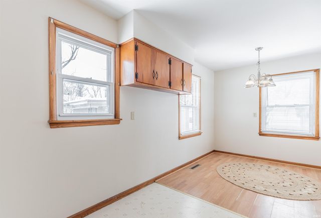 1321 Nelson Court, Evansville, IN 47714