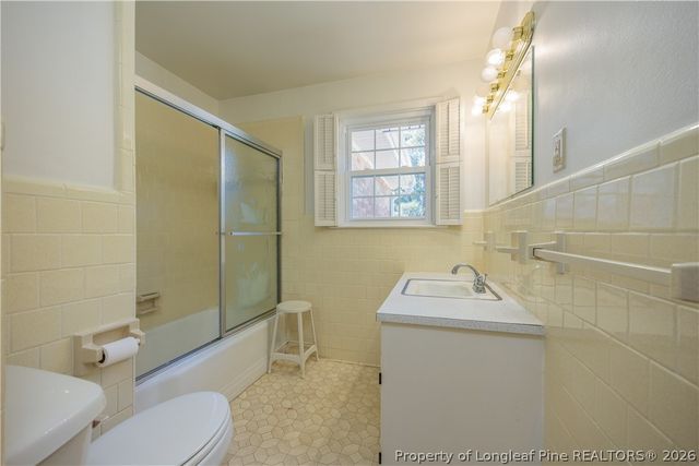 5424 Bonnetsville Road, Clinton, NC 28328