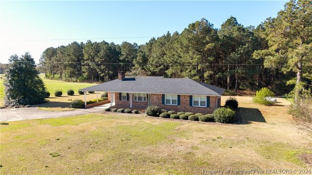 5424 Bonnetsville Road, Clinton, NC 28328