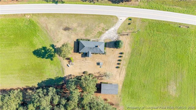 5424 Bonnetsville Road, Clinton, NC 28328