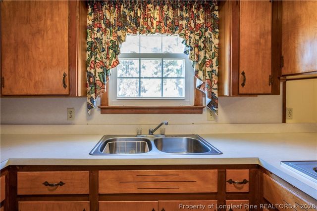 5424 Bonnetsville Road, Clinton, NC 28328