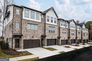 380 Sunset Hollow Street 04, Sugar Hill, GA 30518