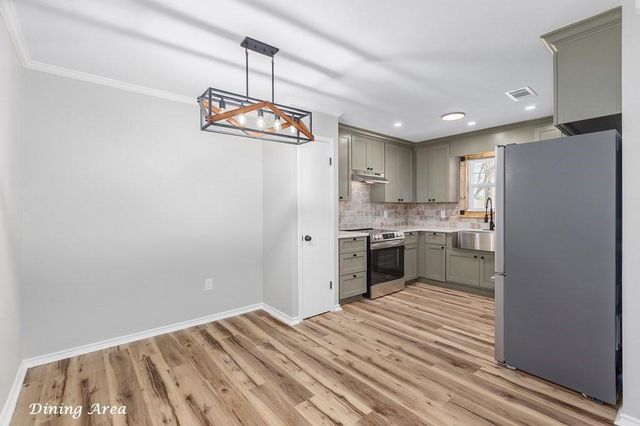 119 Oklahoma Street, Huntington, TX 75949