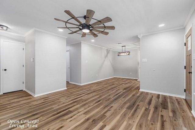 119 Oklahoma Street, Huntington, TX 75949