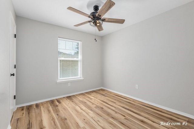 119 Oklahoma Street, Huntington, TX 75949