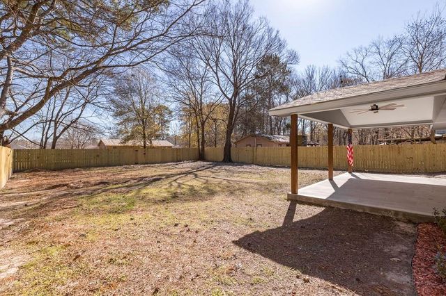 119 Oklahoma Street, Huntington, TX 75949