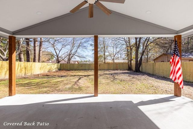 119 Oklahoma Street, Huntington, TX 75949