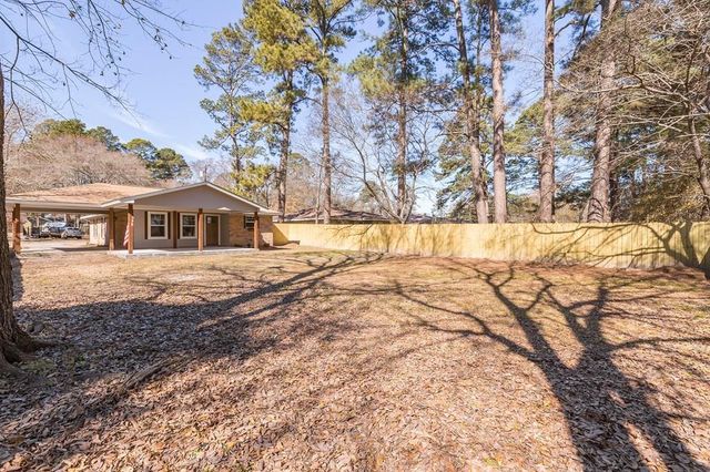 119 Oklahoma Street, Huntington, TX 75949