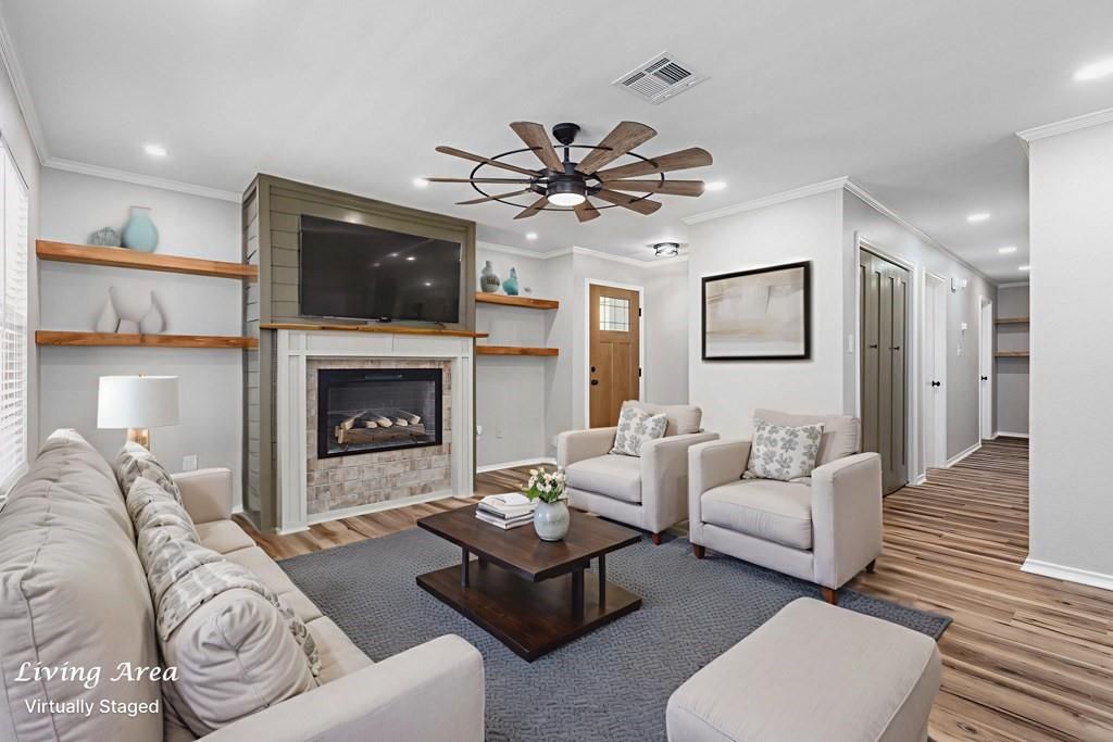 119 Oklahoma Street, Huntington, TX 75949