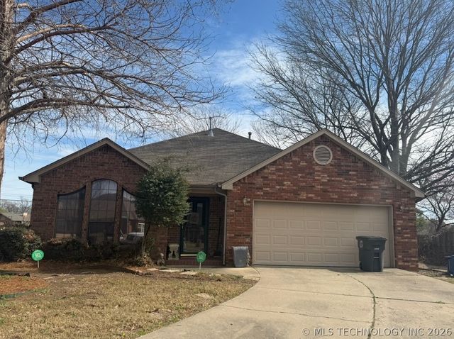 9534 E 76th Street, Tulsa, OK 74133