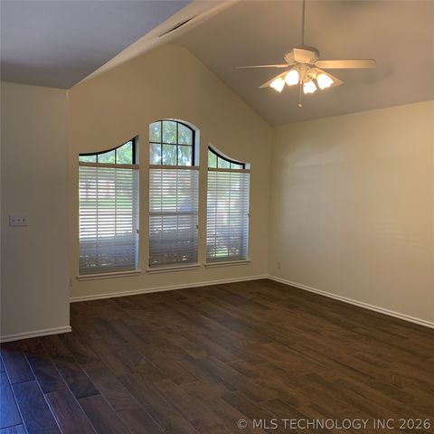 9534 E 76th Street, Tulsa, OK 74133