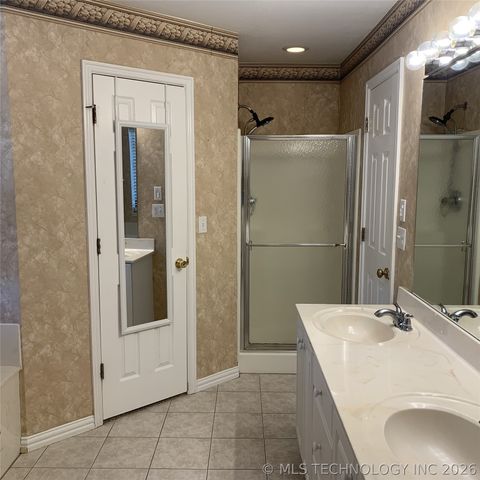 9534 E 76th Street, Tulsa, OK 74133