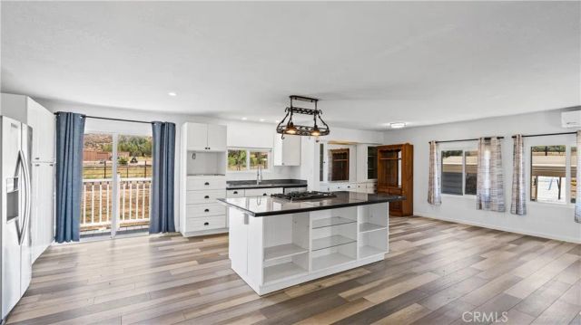 28736 Warren, Hemet, CA 92545