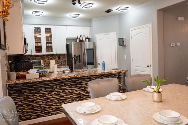 443 Via Marco Ln, Lodi, CA 95240