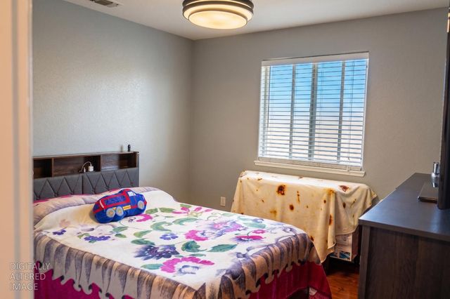 443 Via Marco Ln, Lodi, CA 95240