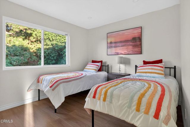 2225 Calle Riscoso, Thousand Oaks, CA 91362