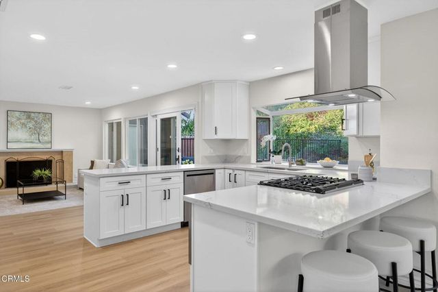 2225 Calle Riscoso, Thousand Oaks, CA 91362