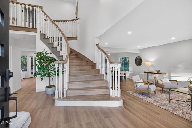 2225 Calle Riscoso, Thousand Oaks, CA 91362